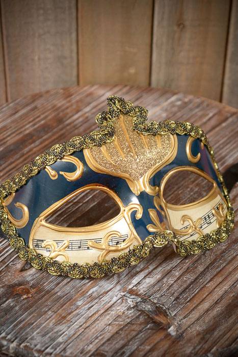 4" X 6.5" Half Mask W/copper Painting Blue