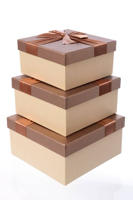 6.25"/ 7"/ 7.75" Sq Gift Box W/bow Tan/brown
