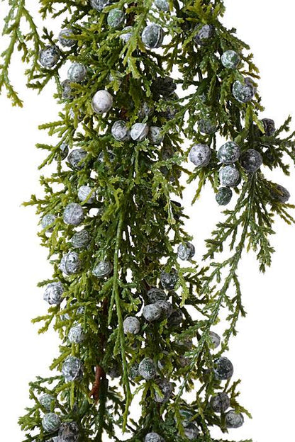4ft Plastic.juniper Garland W/berries Green