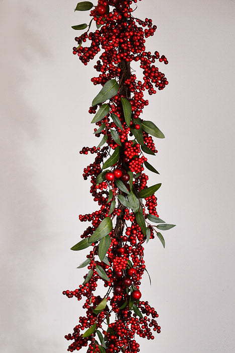 6Ft Berry Garland Red