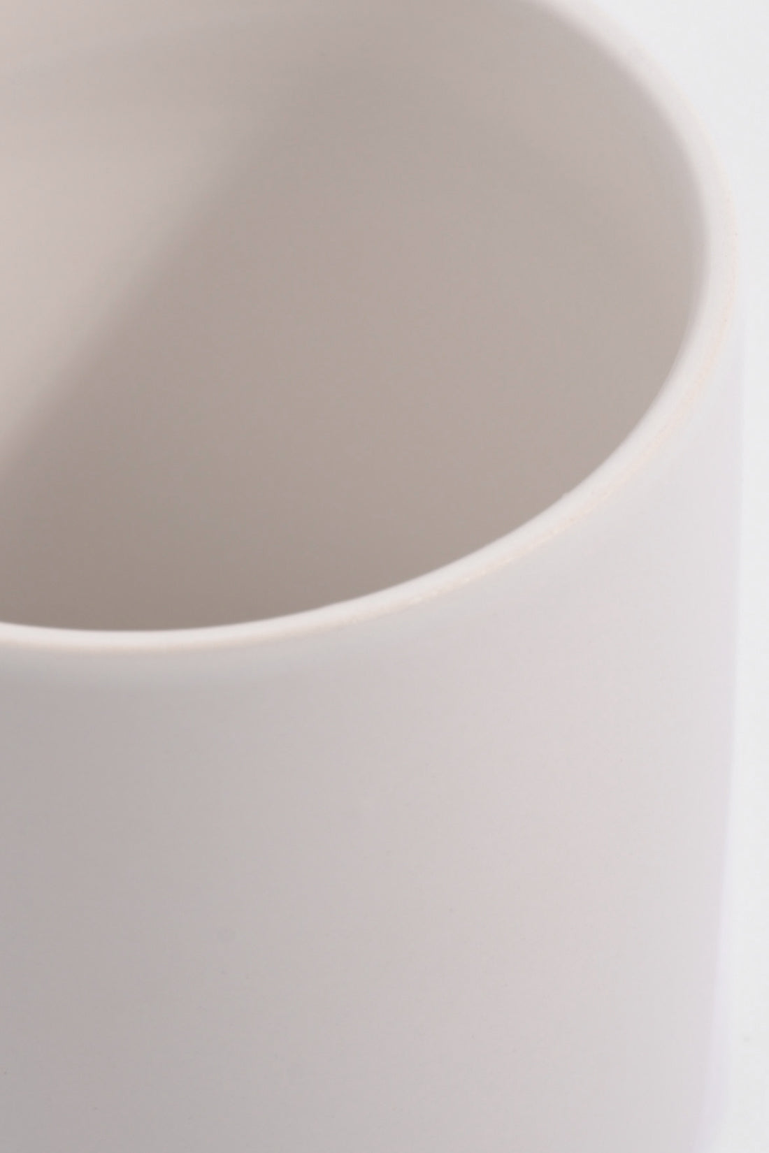 4.25" X 4" Ceramic Cercle Pot Matte Cream