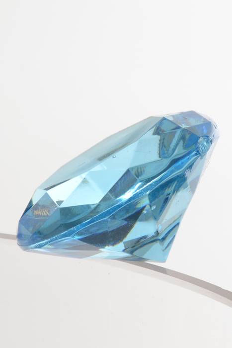 40mm Acrylic Diamond Light Blue Pkg/1lb