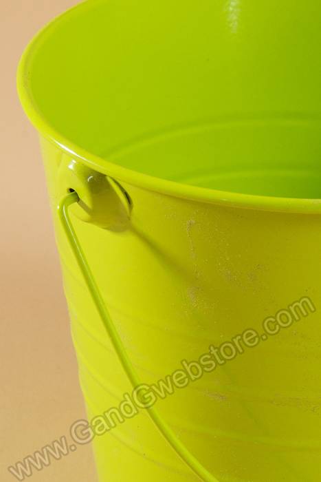 4.5" X 5.25" Metal Bucket W/handle Apple Green