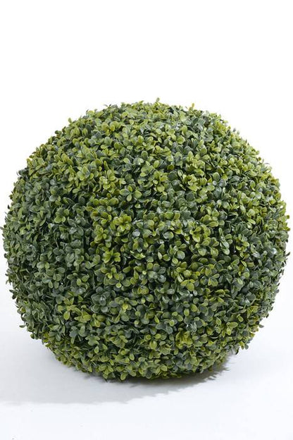 19" Boxwood Ball Green