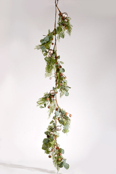 5Ft Eucalyptus Cedar Ball Garland Green/Platinum