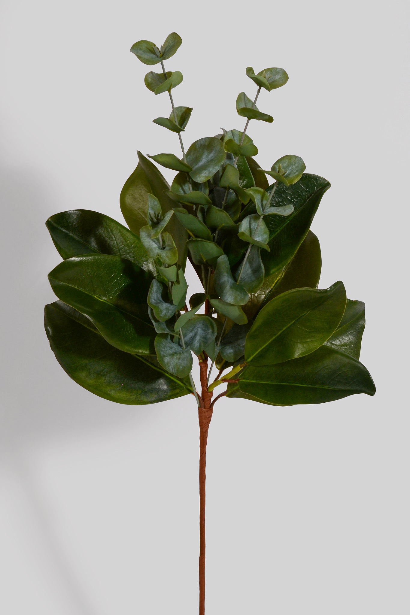 20" Artificial Southern Magnolia/Eucalyptus Spray Green