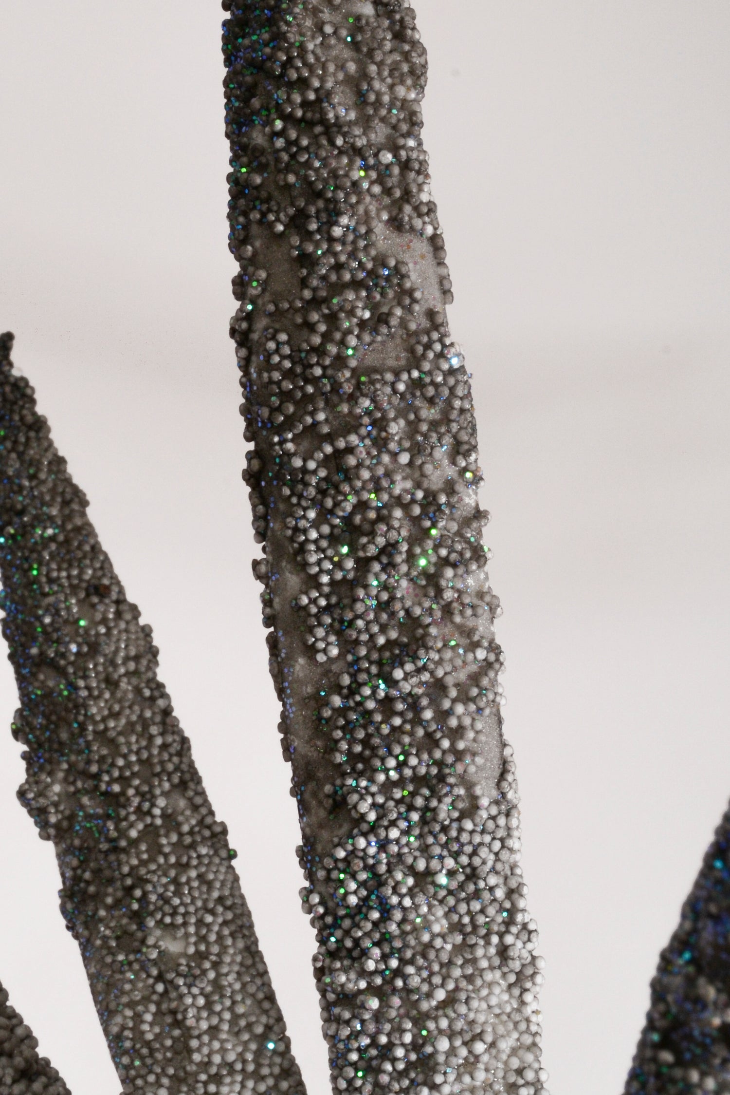 40" Foam Grass Spray W/Glitter Grey