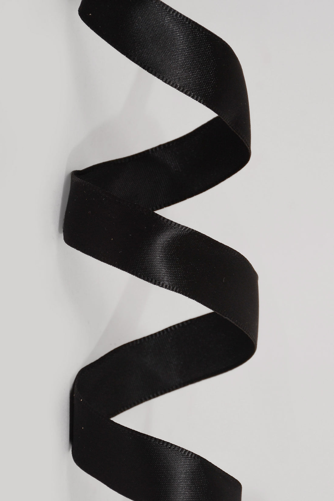 5/8" X 10YD Wired Satin Ribbon Black