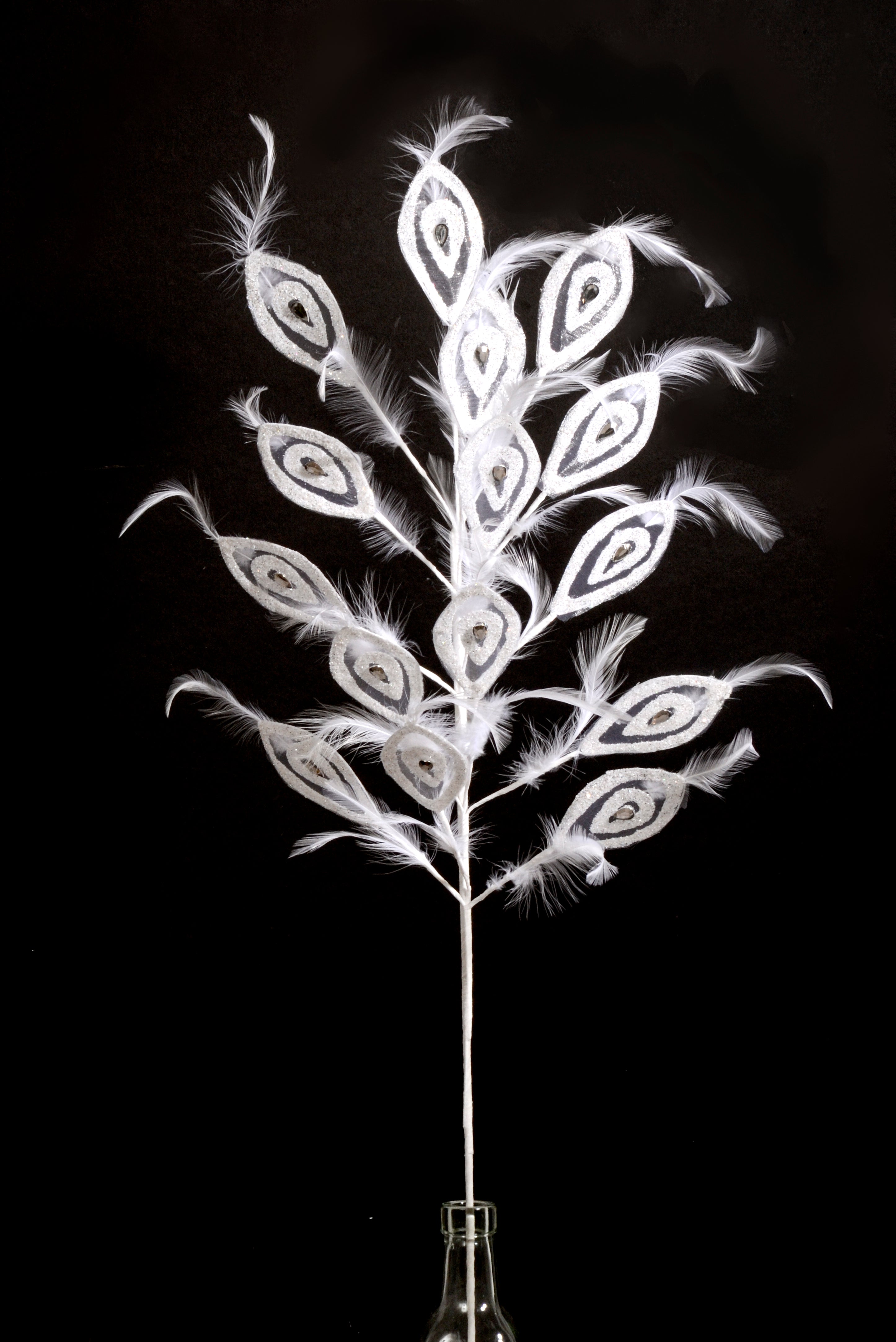 31.5" Peacock Feather Spray W/Glitter White