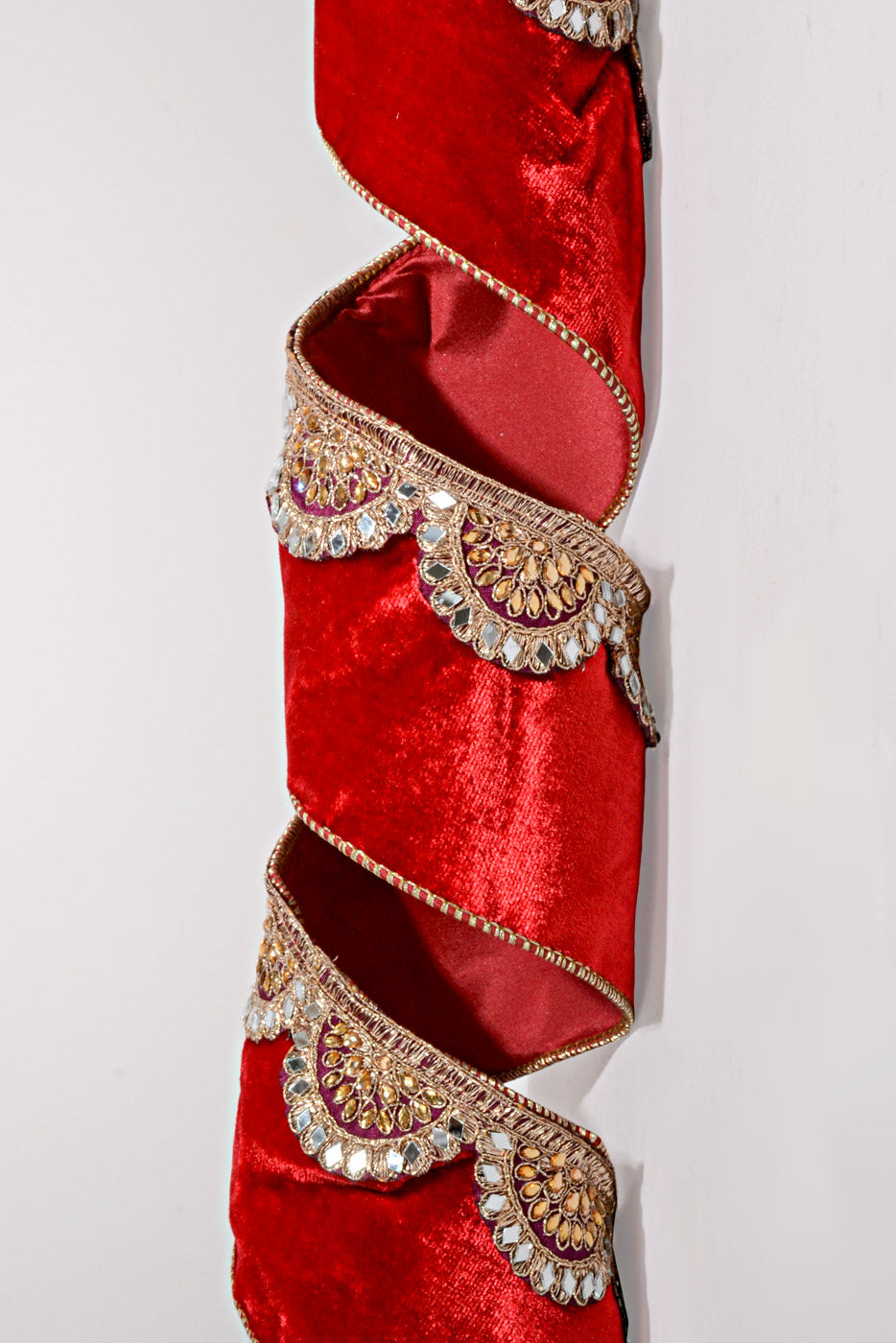 4" X 5Yds Velvet Scalloped Jewel Mirror Trim Ribbon Red/Gold