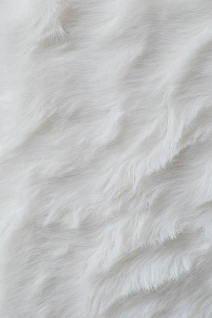 22" X 3yds Artificial Fur White
