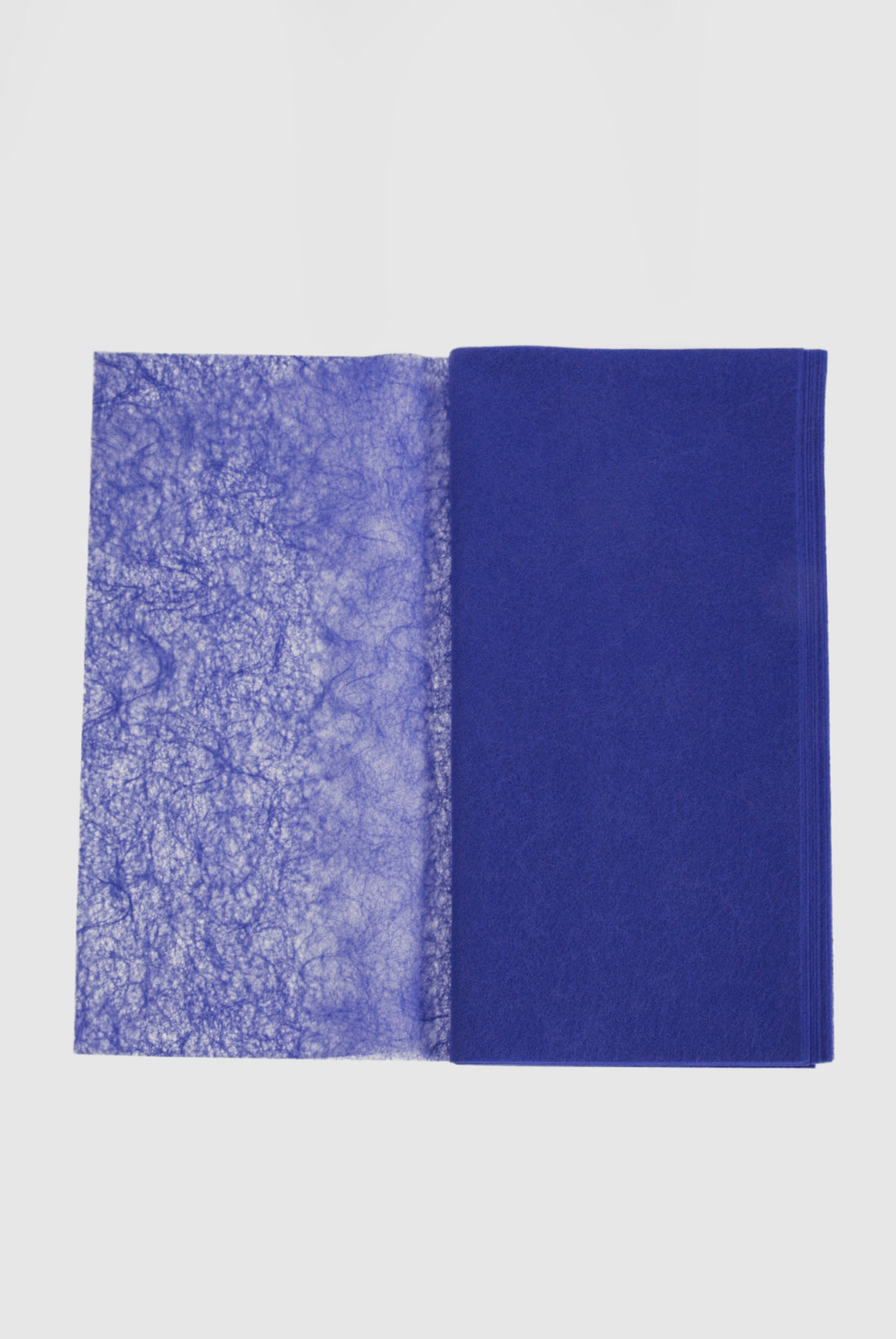 22.5" Non-Woven Fiber Tissue Sheet Royal Blue