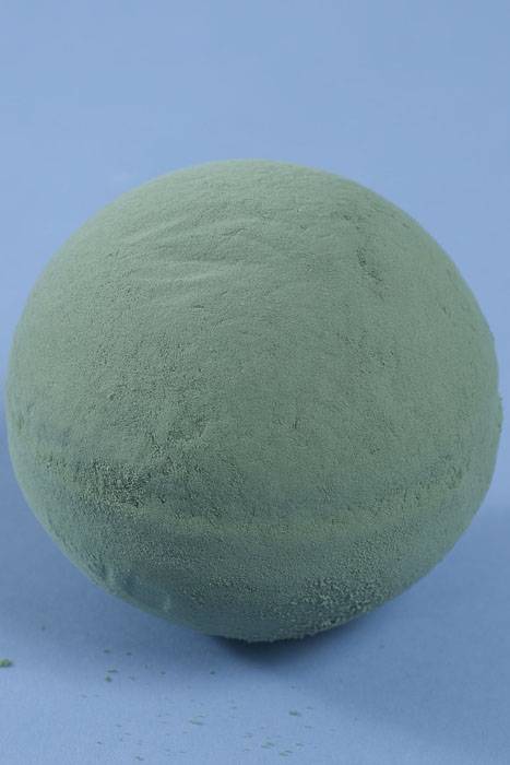 4.5" Floral Foam Sphere Green Pkg/5
