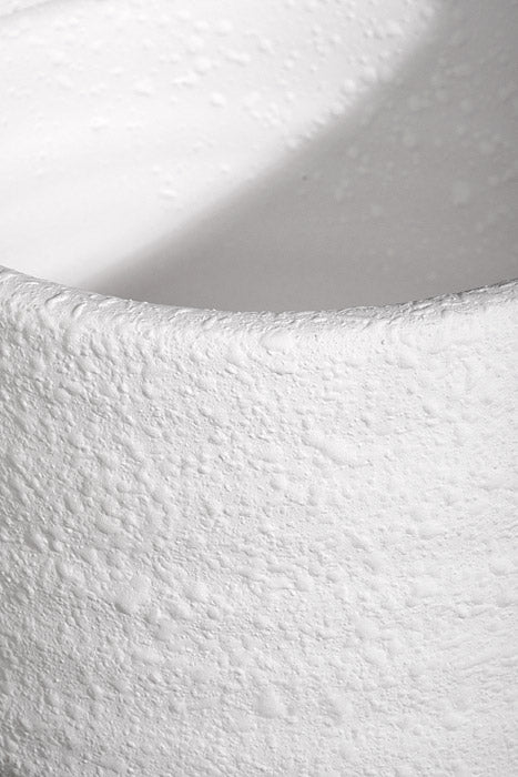 6.25" X 4.75" Andrade Pot White