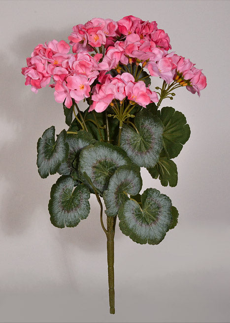 17" Silk Geranium Bush Pink
