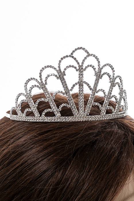 2.75" Rhinestone Tiara Silver