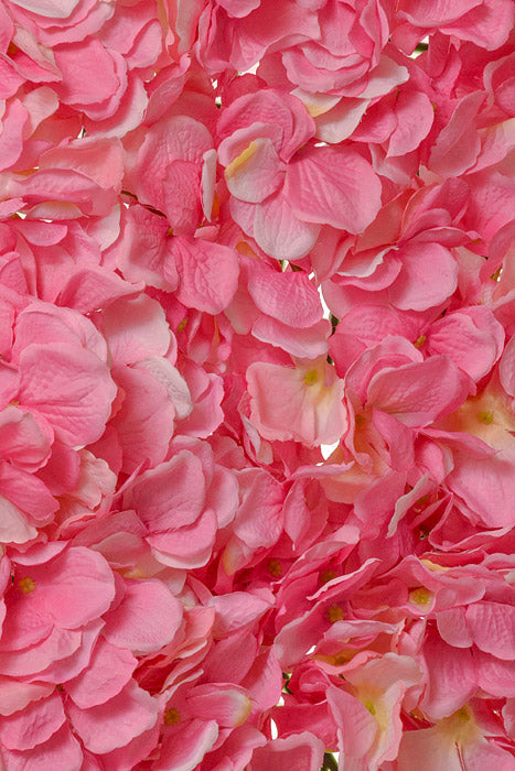 15.75" X 23.5" Silk Hydrangea Mat Pink