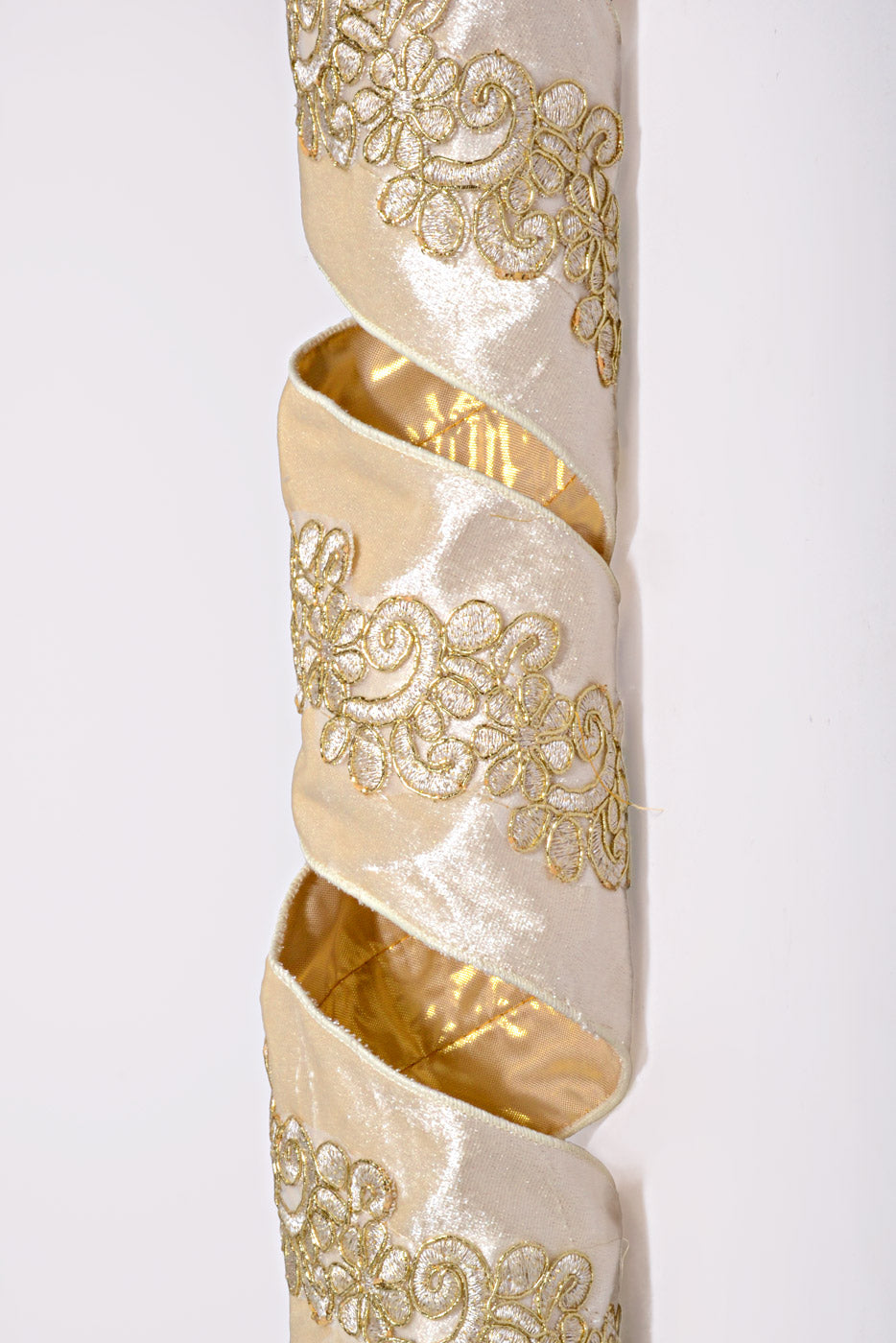 4" X 5Yds Wired Center Jewel Brocade Velvet Ribbon Ivory