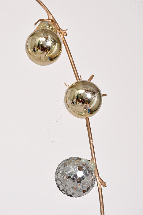 35.5" Hanging Ball Spray Silver