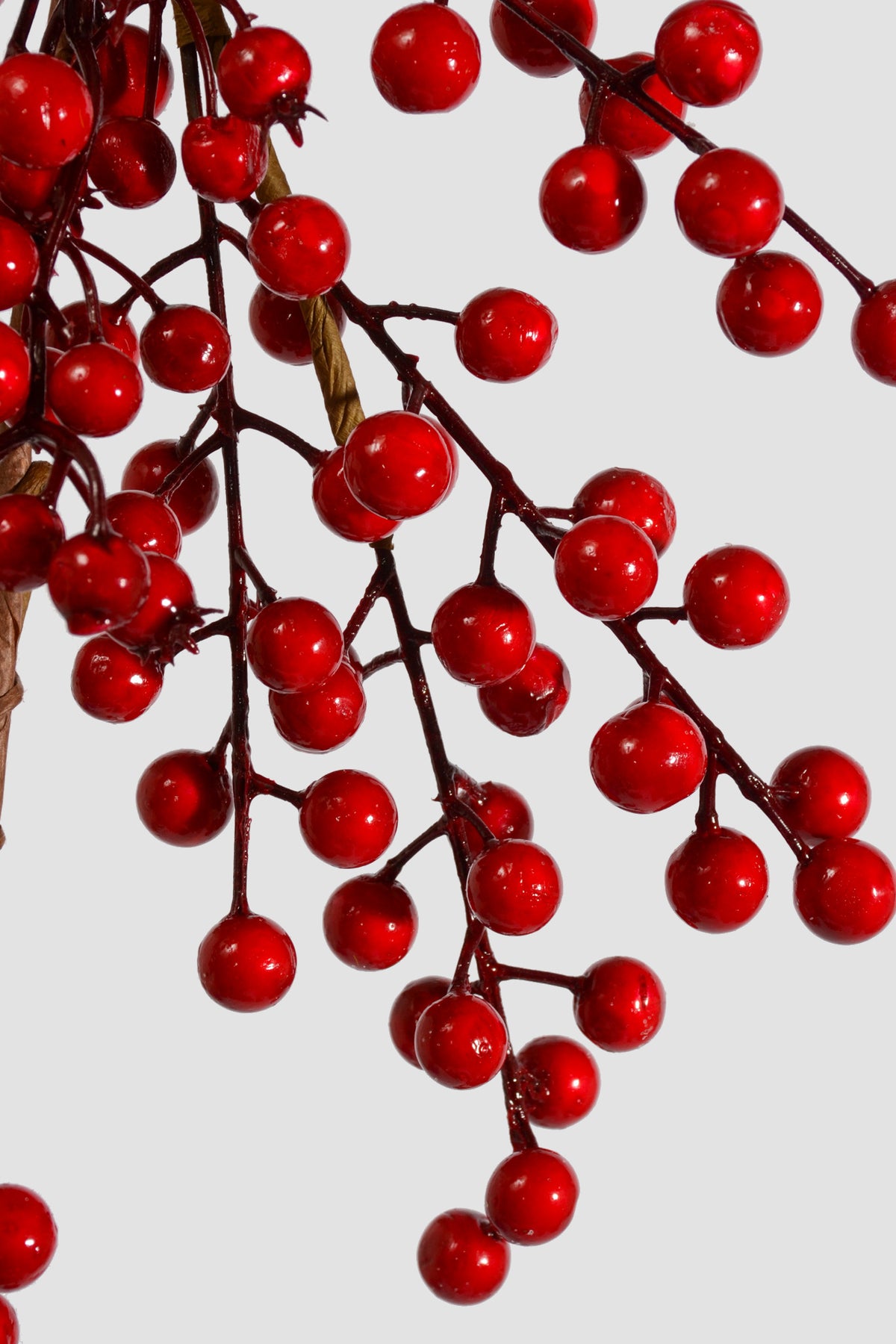 6Ft Berry Garland Red