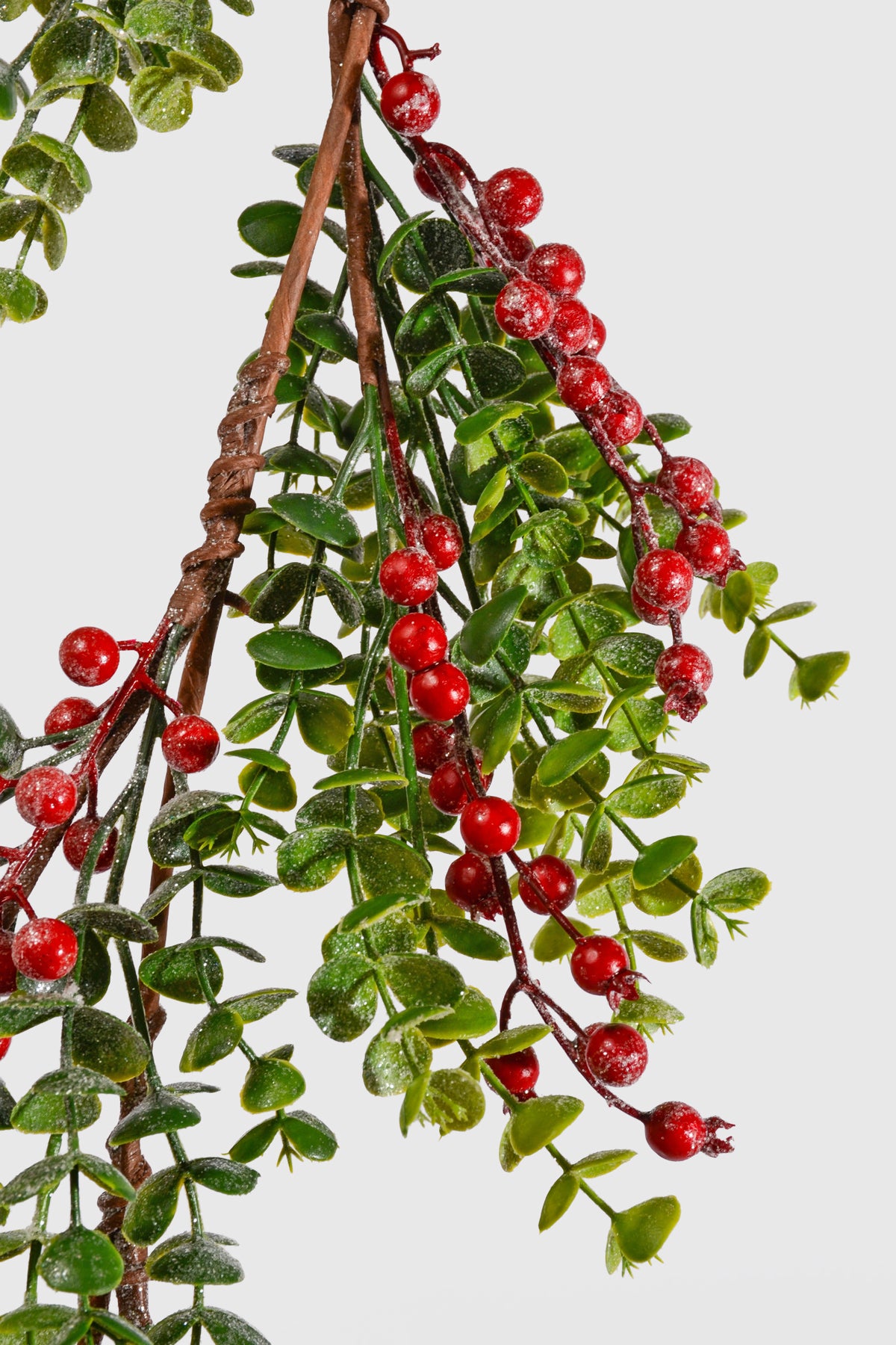5Ft Frosted Berry/Eucalyptus Garland Red/Green