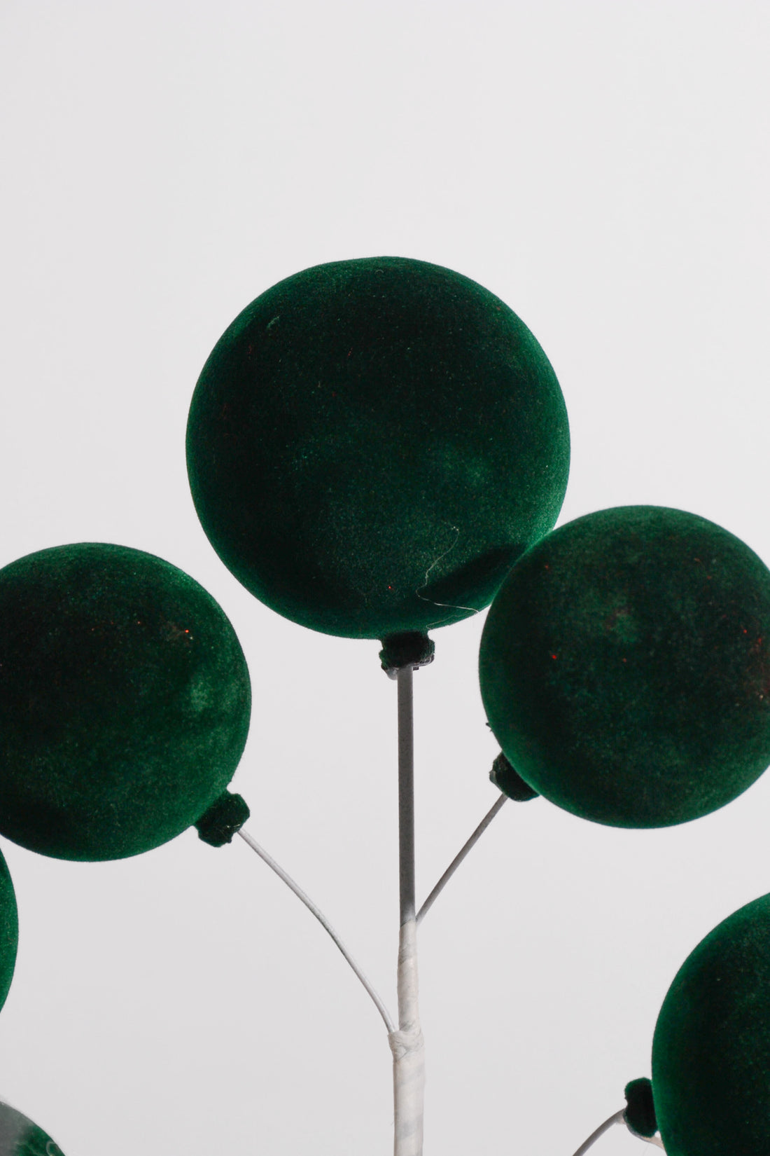 24" Flocked Ball Spray Green