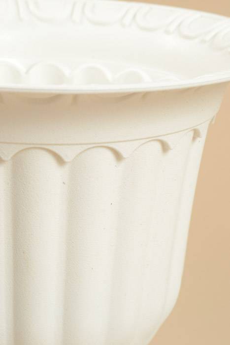 8&quot; X 10&quot; Plastic Flower Pot White