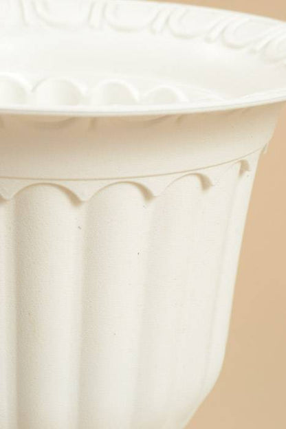 8&quot; X 10&quot; Plastic Flower Pot White