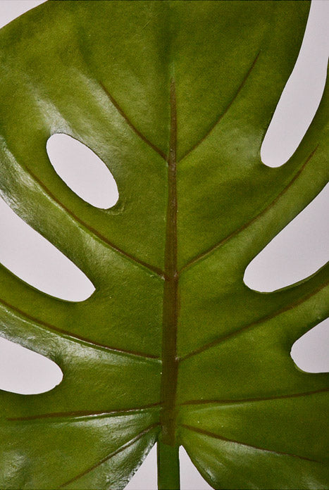 26" Artificial Philo Leaf Spray Green