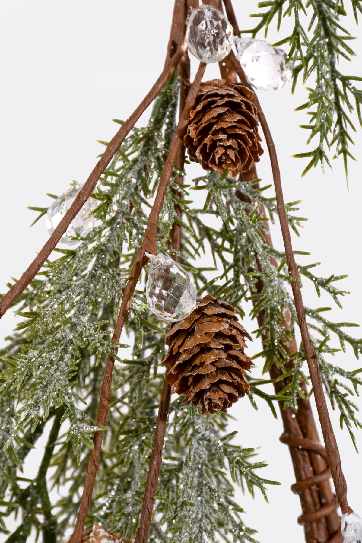 5FT Pine/Cone W/Snow Garland Green/White