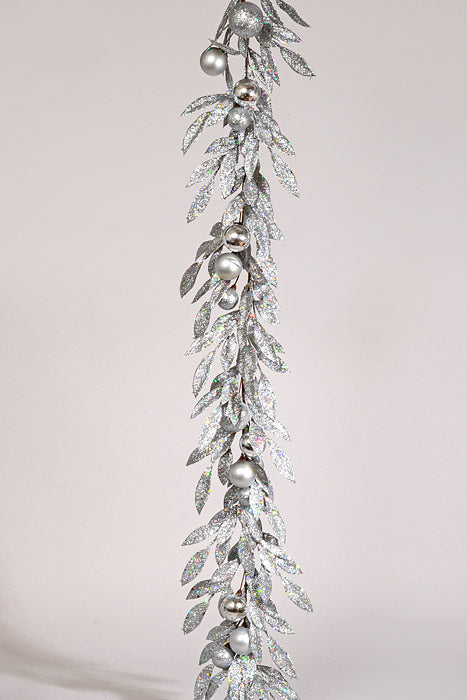 5Ft Glitter Leaves/Ball Garland Silver