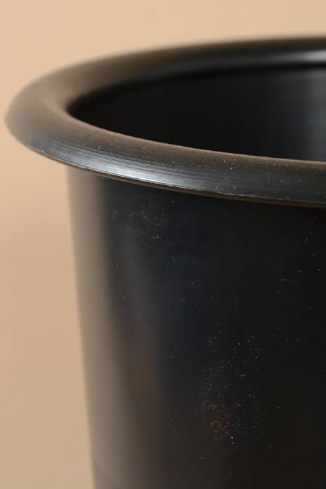 15.5" X 9.5" Plastic Stock Vase Black