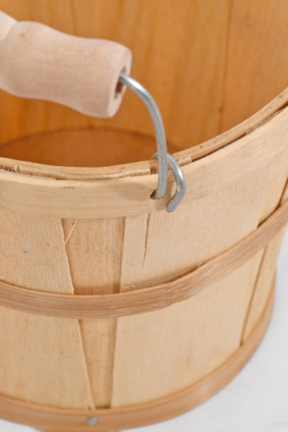 4.25" Round Bushel W/Wire Handle Natural