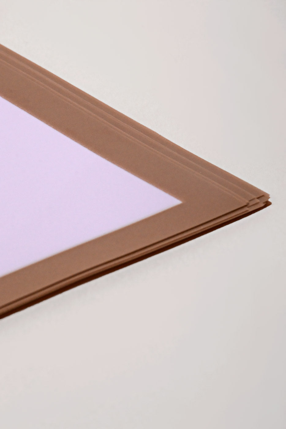 22.5" Champagne Edge Flower Wrap Lavender Pkg/20