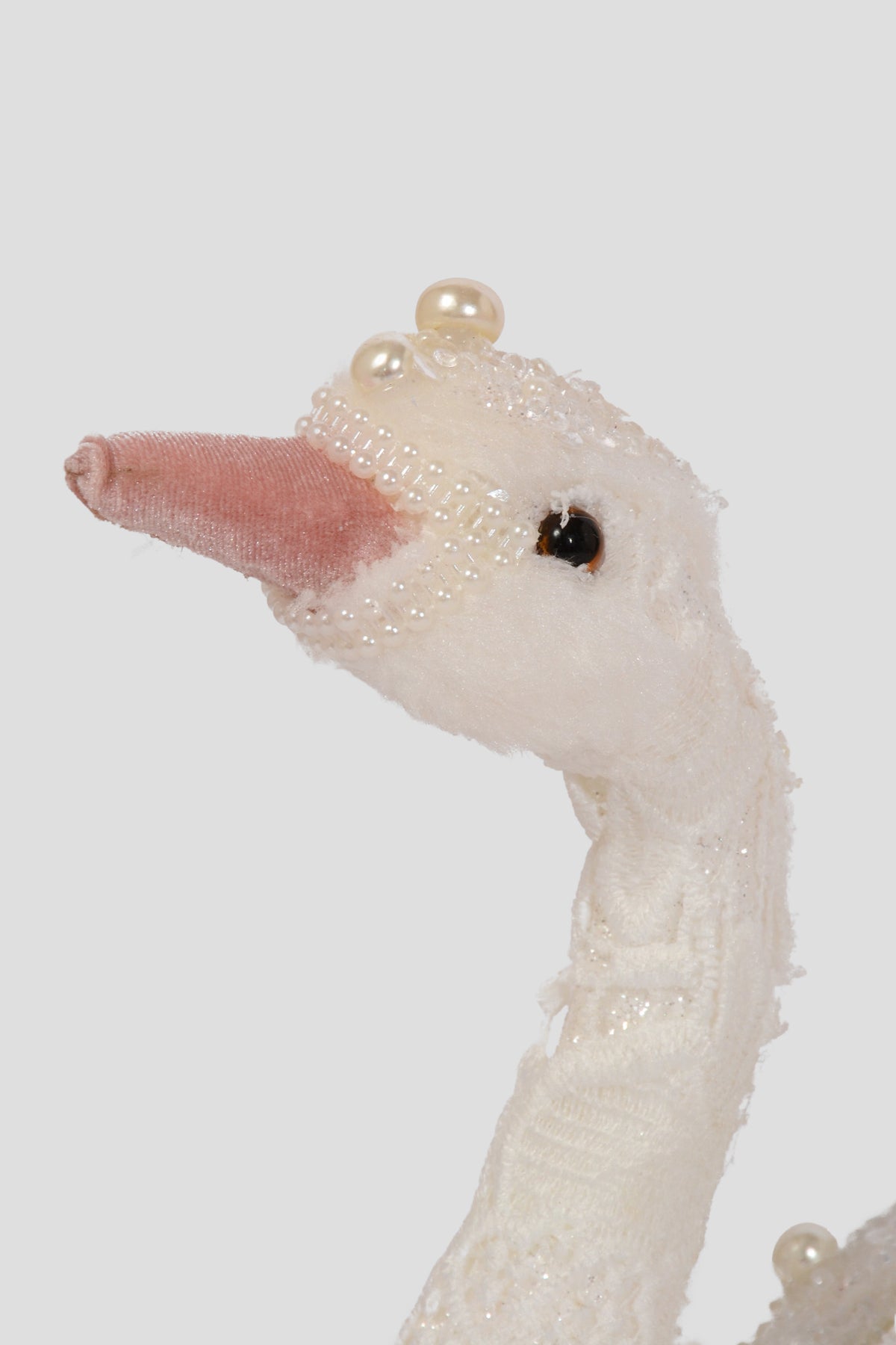10.5" Swan White