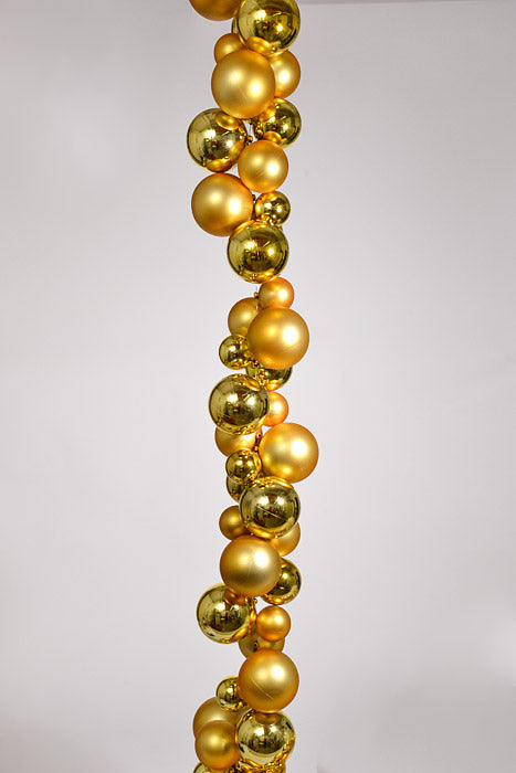 8Ft Shiny Matte Ball Garland Gold