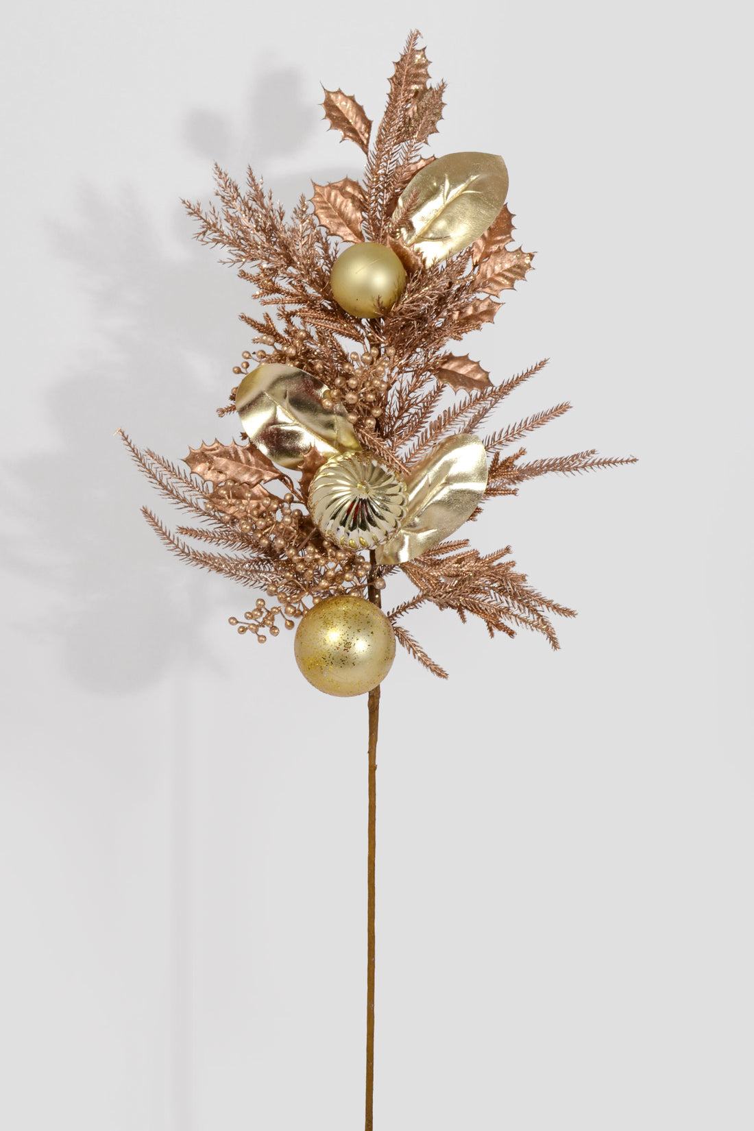 36" Ball &amp; Ine Spray Gold