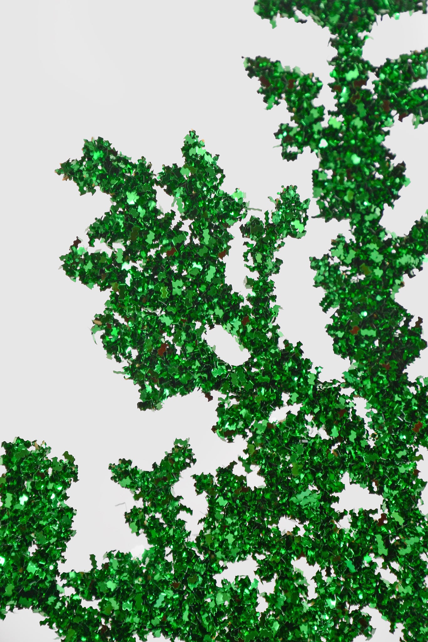 29" Glitter Tinsel Spray Green