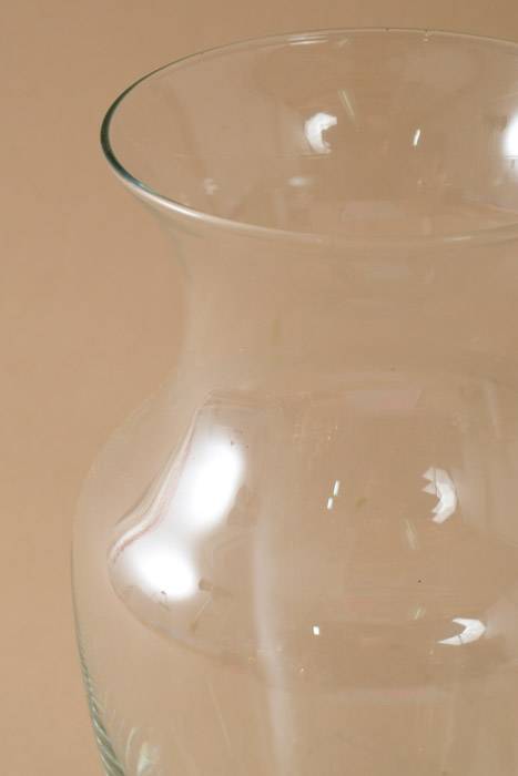 8&quot; Rose Glass Vase Crystal Clear