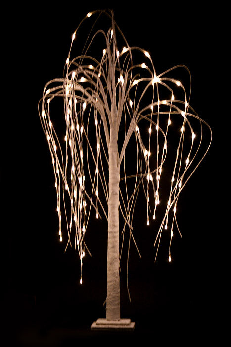 47" Cascade Tree W/Light White