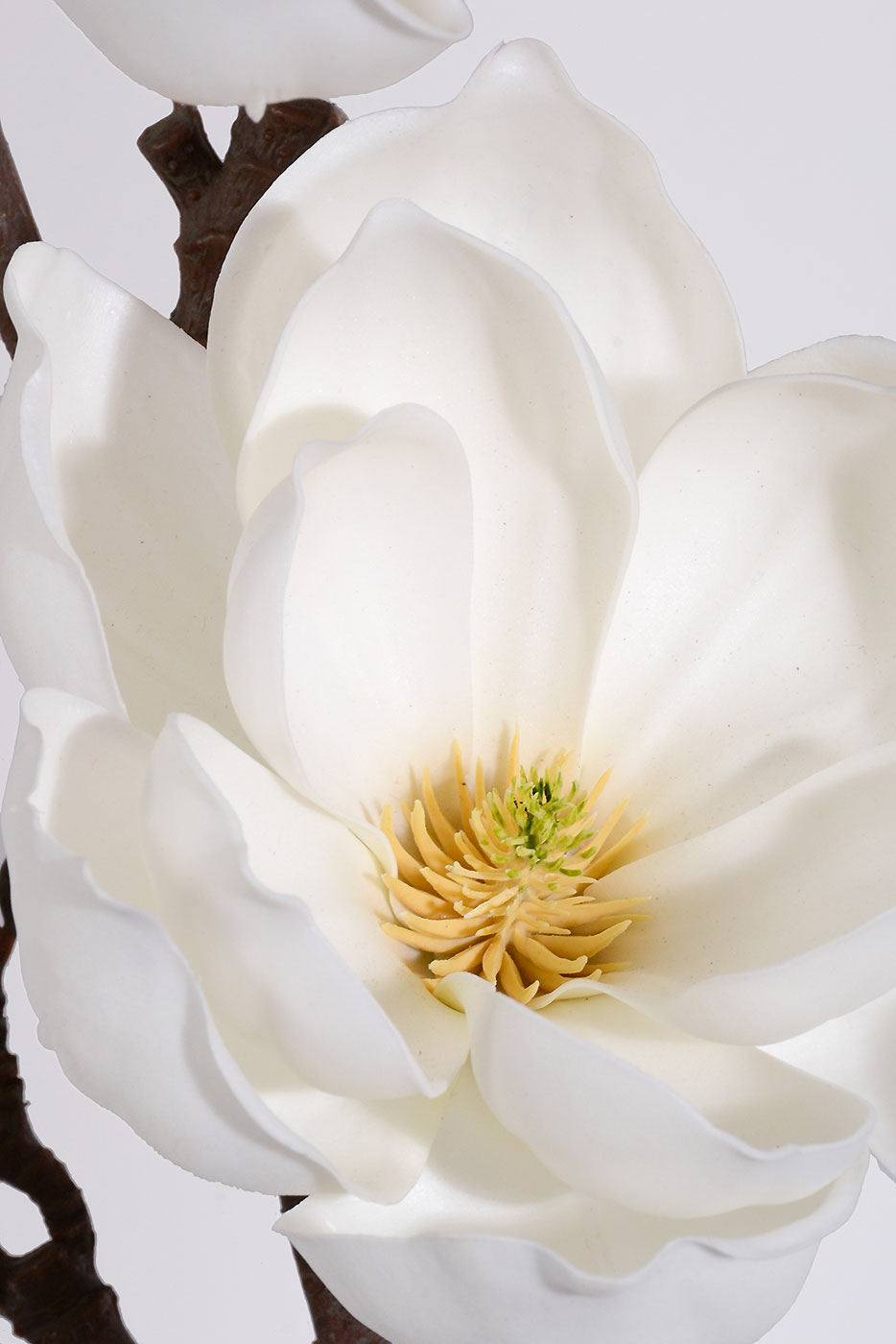 39" Silk Magnolia Spray White