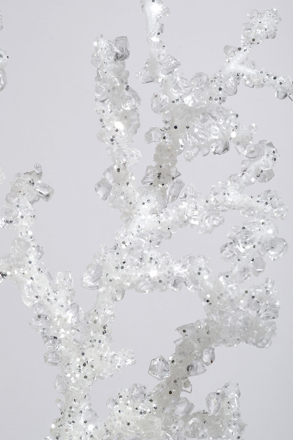 33"  Beaded  Spray Clear/White