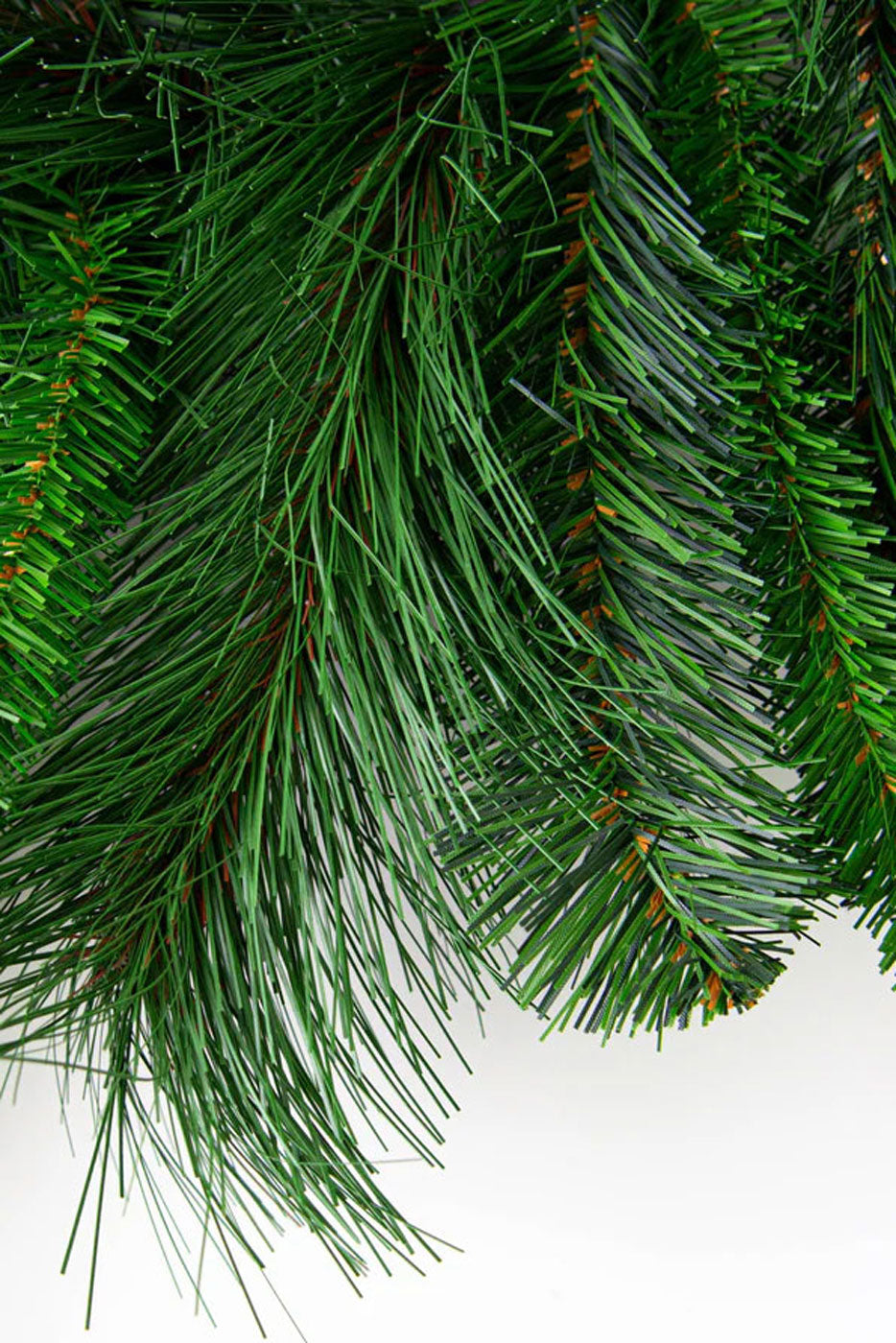 9Ft X 12" Grand Canyon Pine Garland Green