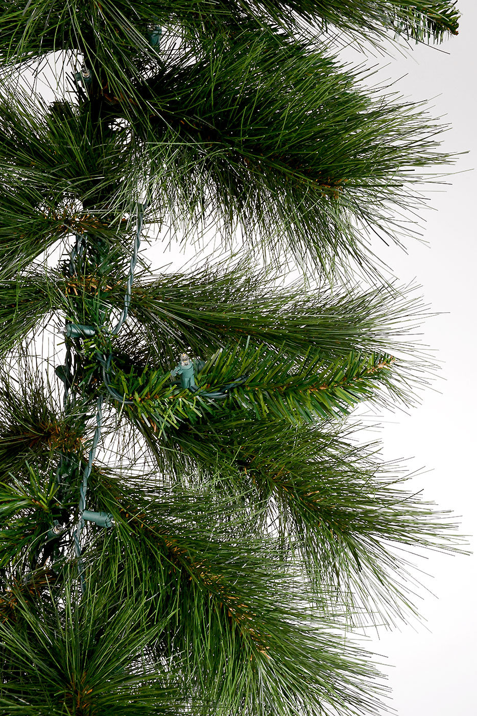 9Ft X 18" Needle Mixed Garland  W/100 Led Lights Green