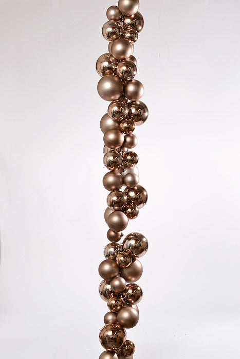 8Ft Shiny Matte Ball Garland Champagne