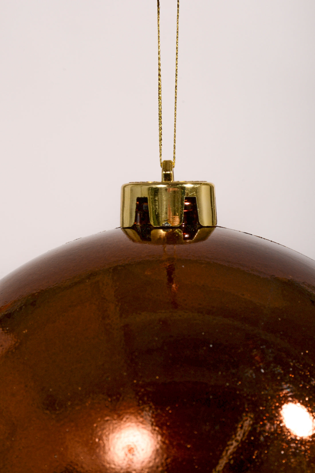 150Mm Shiny Plastic Ball Ornament Brown