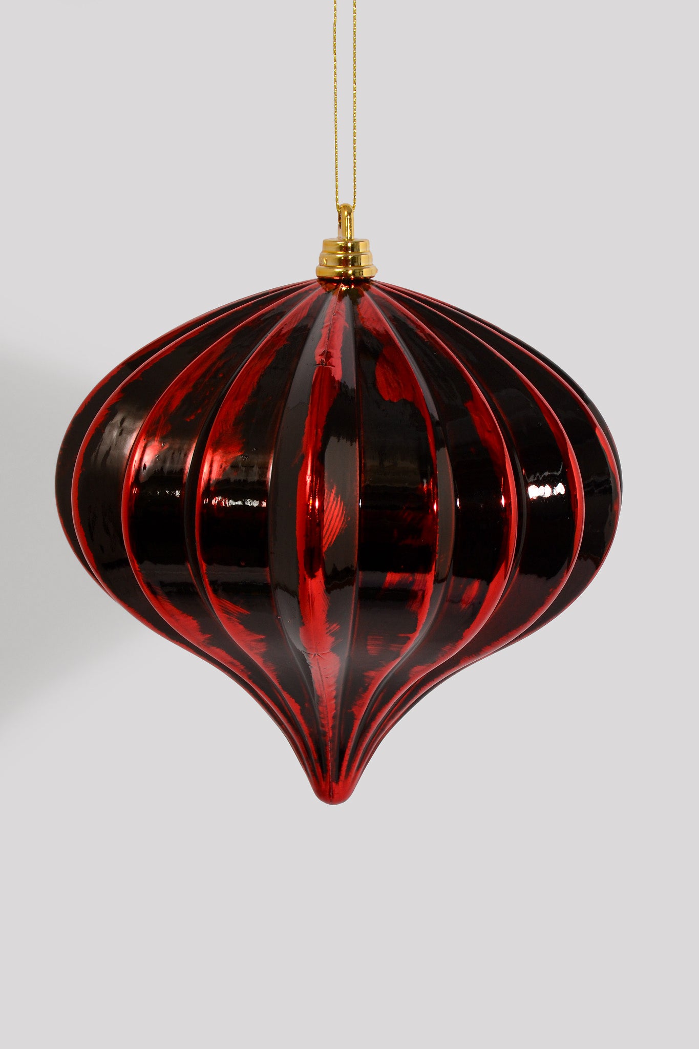 150MM Plastic Ornament Stripe Onion Red/Black