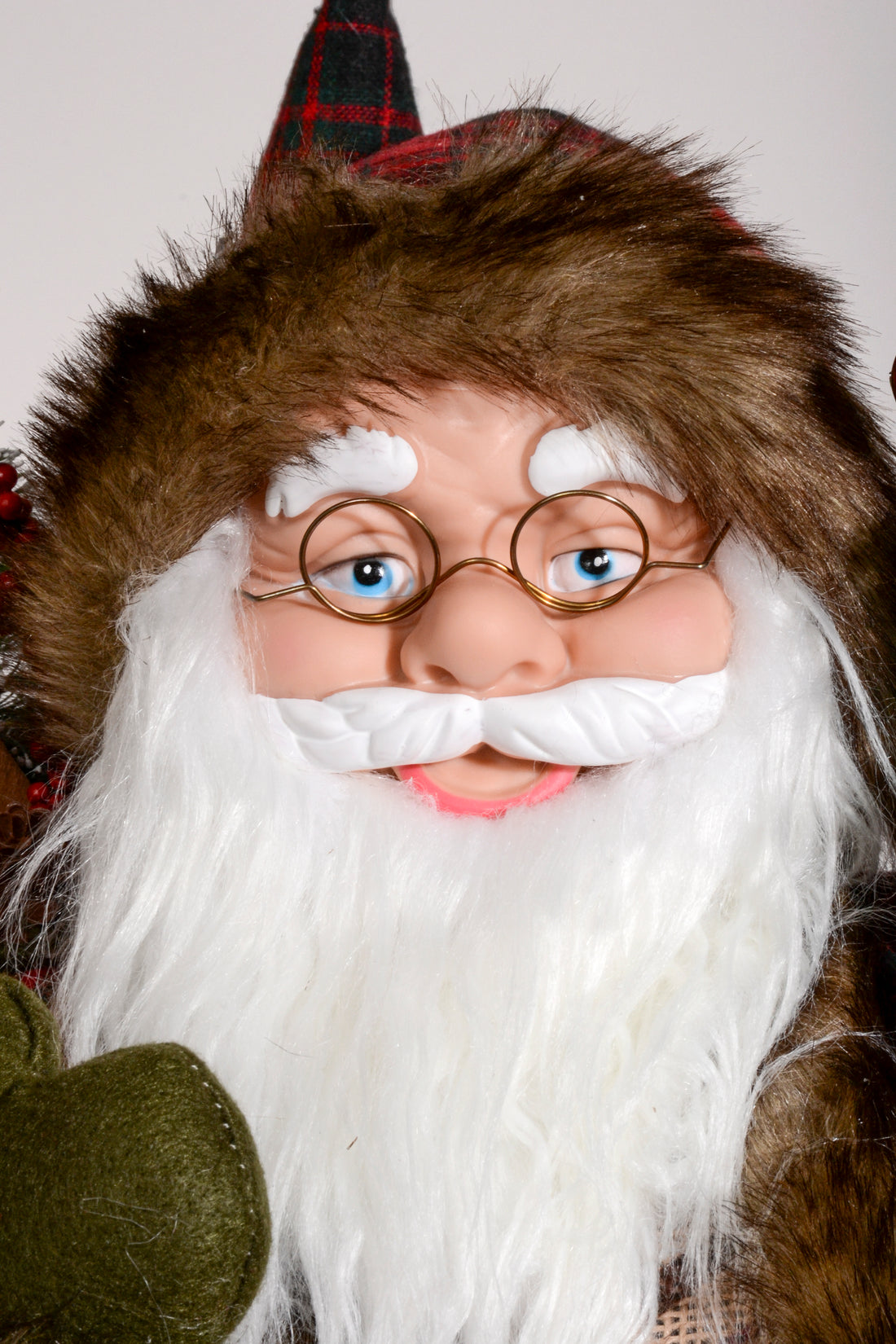 32" Standing Santa Moss Green/Red