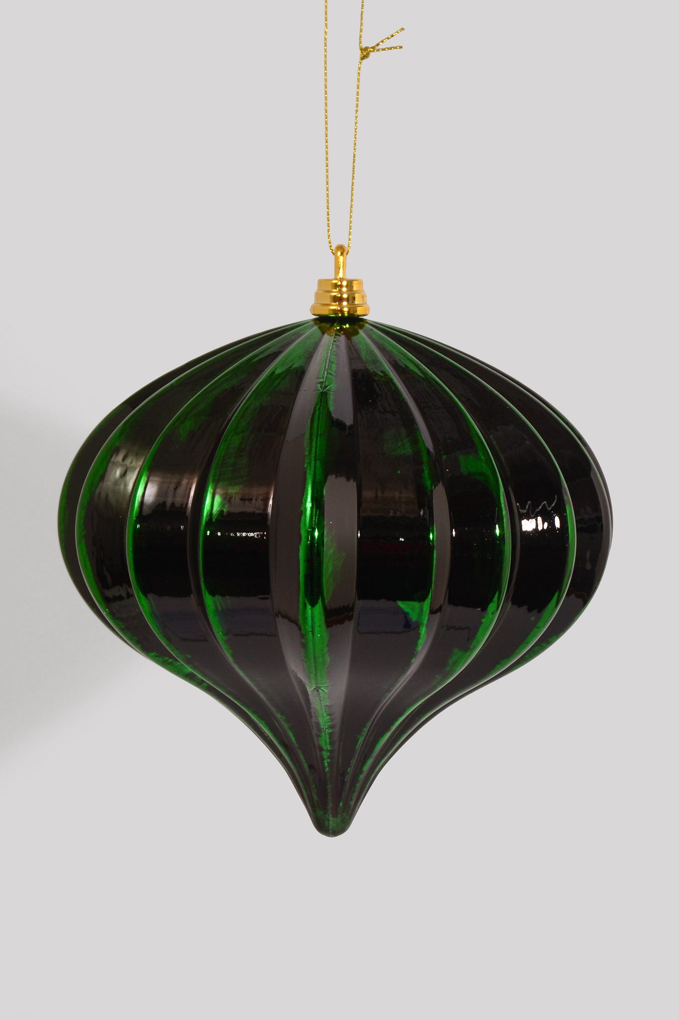 150MM Plastic Ornament Stripe Onion Green/Black