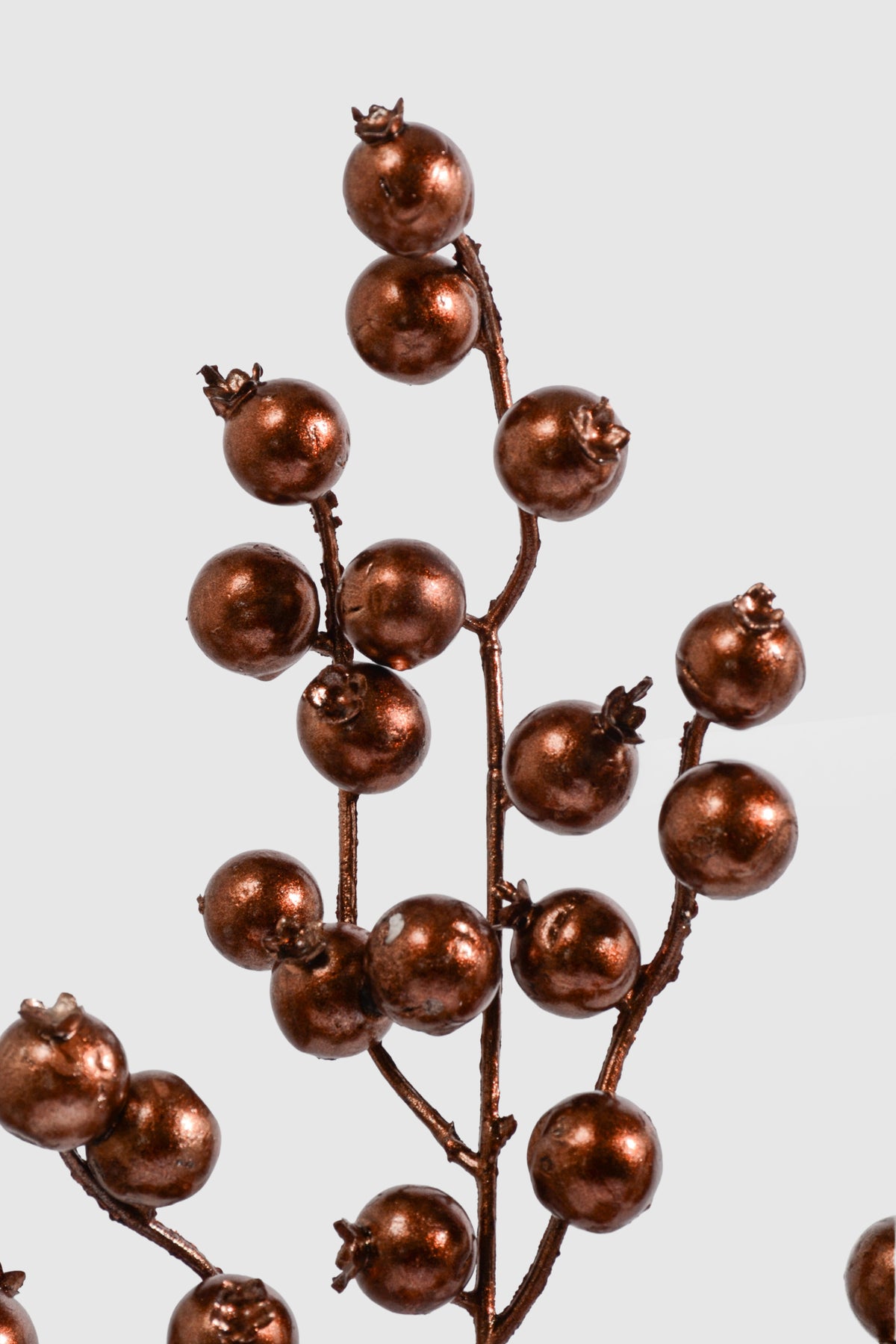 23" Waterproof Metallic Berry Spray Coffee